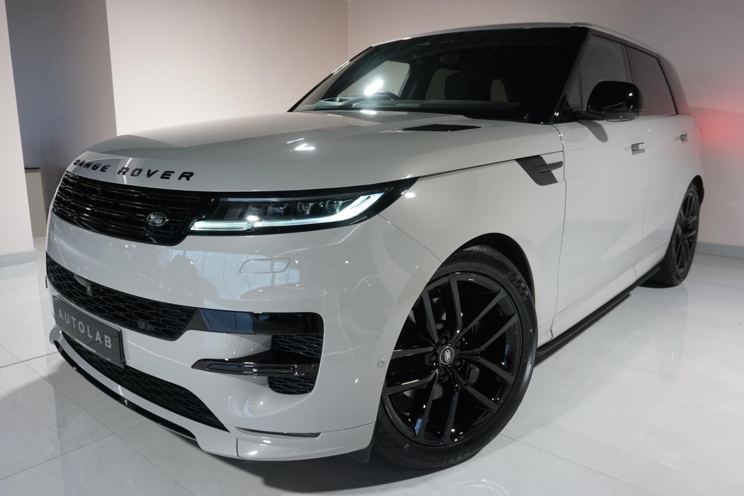 Used Land Rover Range Rover Sport 2023 for sale - 77440122: Photo 27