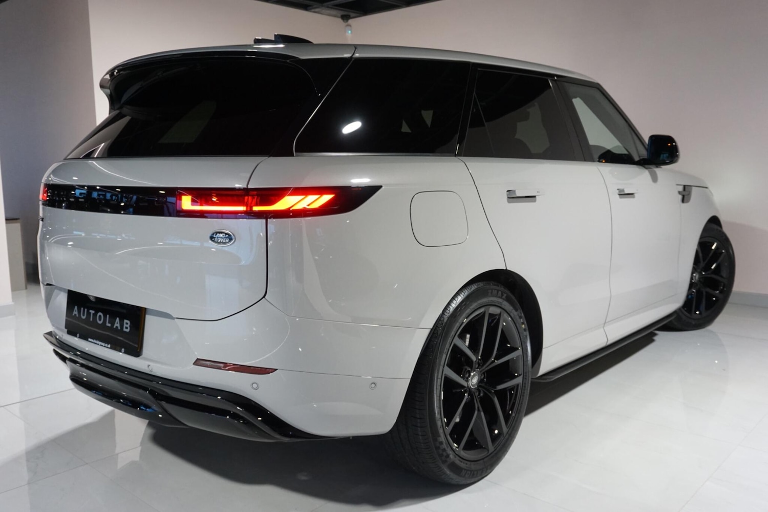 Used Land Rover Range Rover Sport 2023 for sale - 77440122: Photo 30