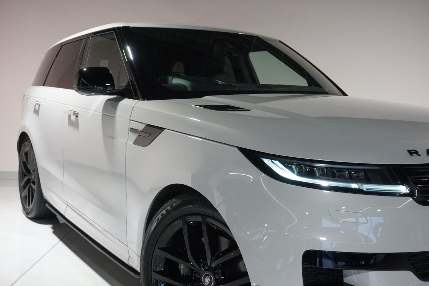 Used Land Rover Range Rover Sport 2023 for sale - 77440122: Photo 52