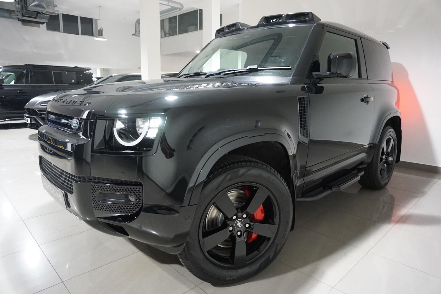 Used Land Rover Defender 90 2022 for sale - 76360526: Photo 16