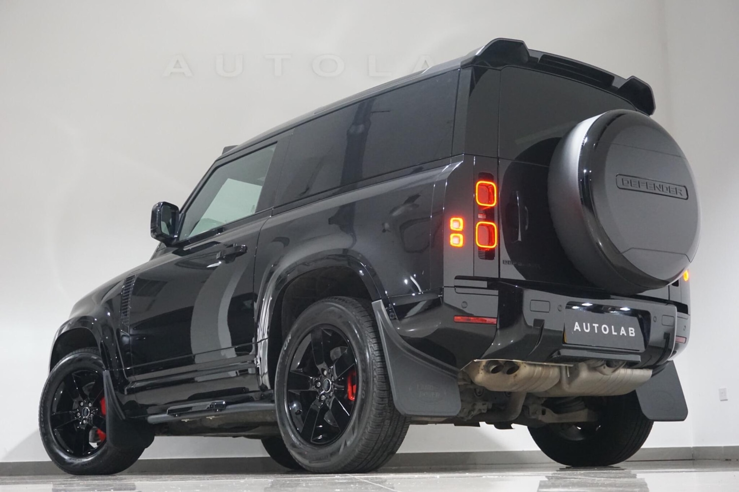 Used Land Rover Defender 90 2022 for sale - 76360526: Photo 26