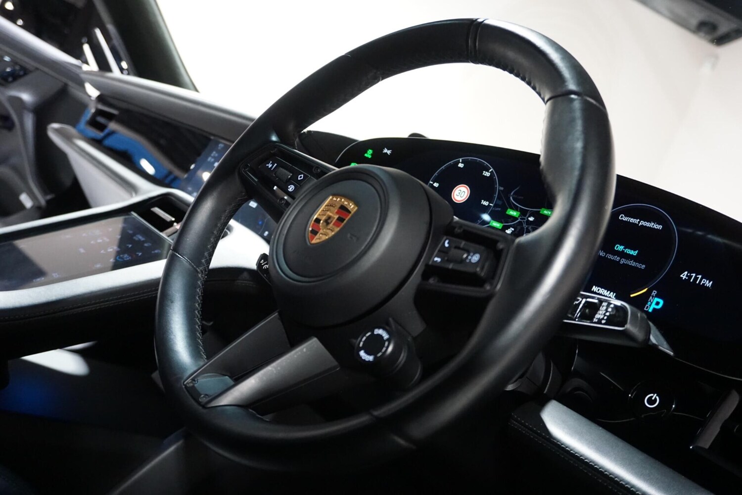 Used Porsche Taycan 2020 for sale - 77144400: Photo 57