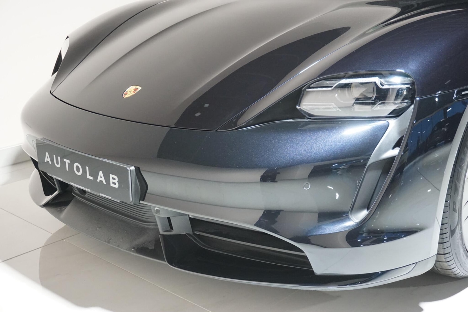 Used Porsche Taycan 2020 for sale - 77144400: Photo 71