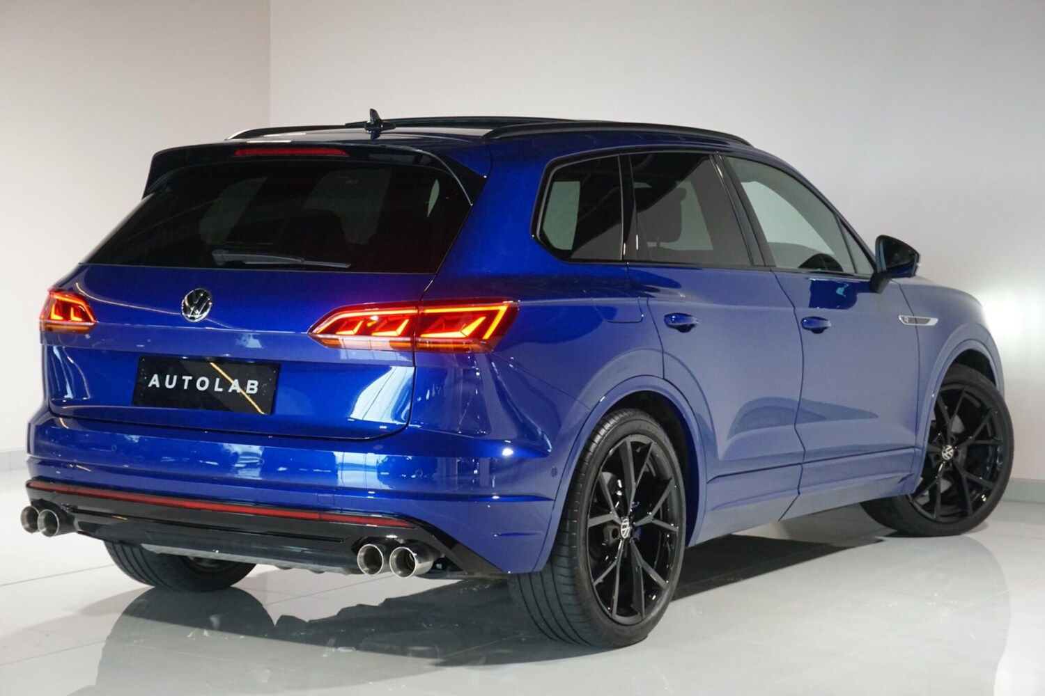 Used Volkswagen Touareg for sale - 77671318: Photo 24