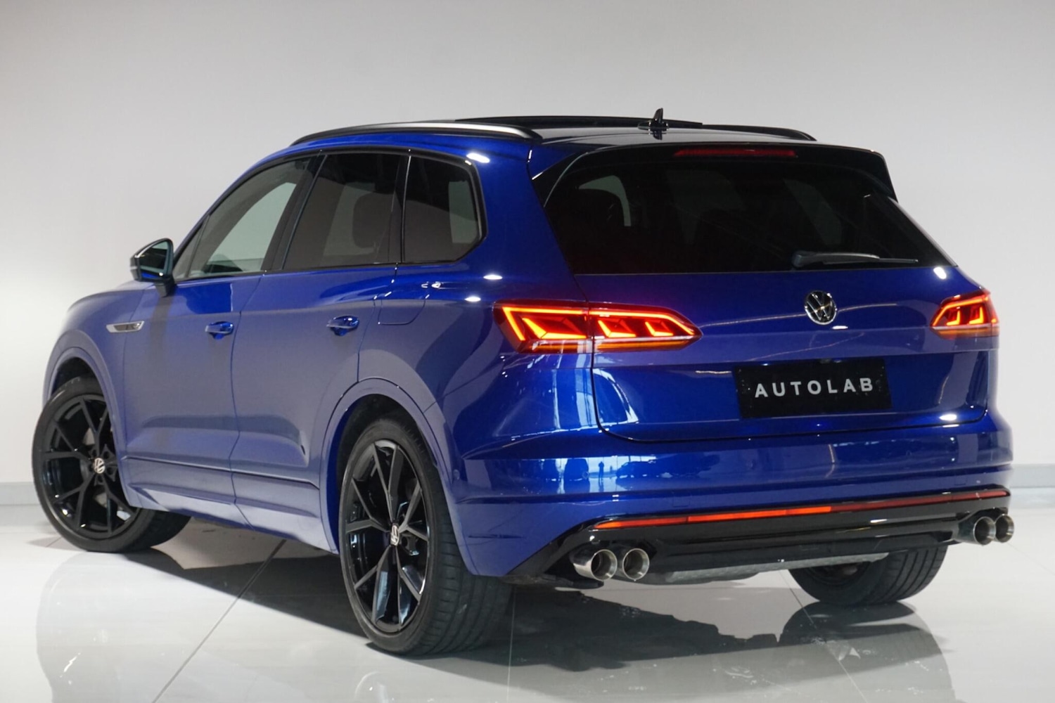 Used Volkswagen Touareg for sale - 77671318: Photo 6