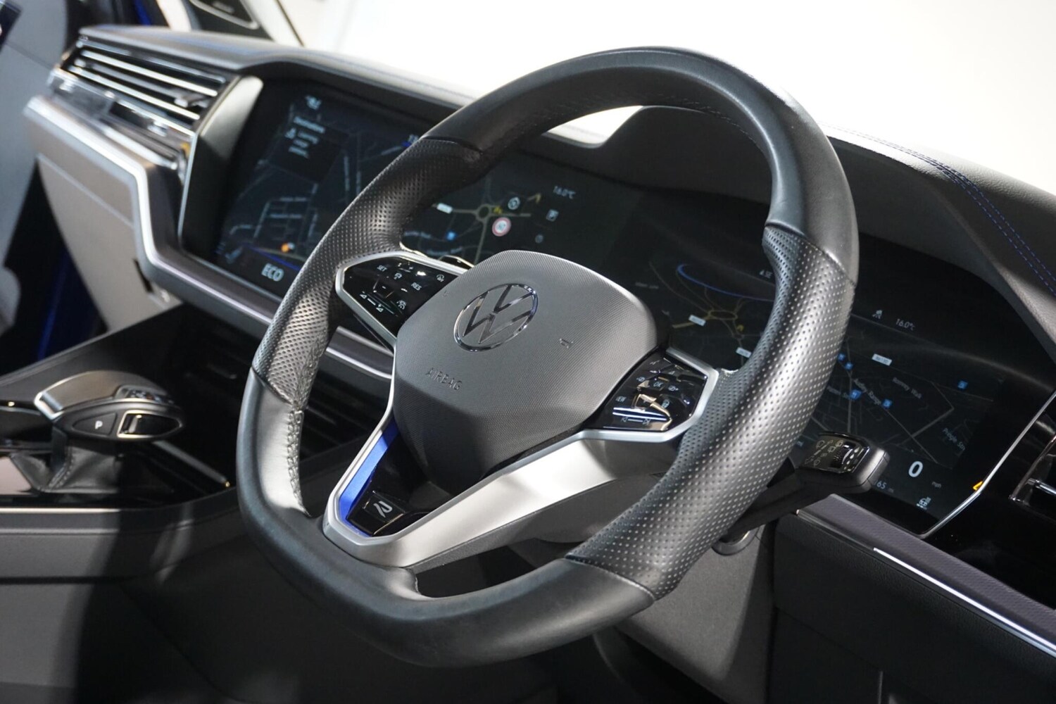 Used Volkswagen Touareg for sale - 77671318: Photo 60