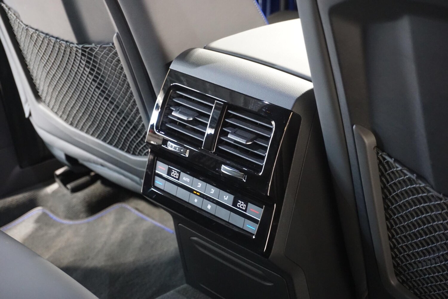 Used Volkswagen Touareg for sale - 77671318: Photo 70