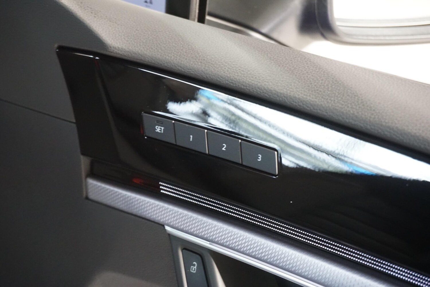 Used Volkswagen Touareg for sale - 77671318: Photo 71