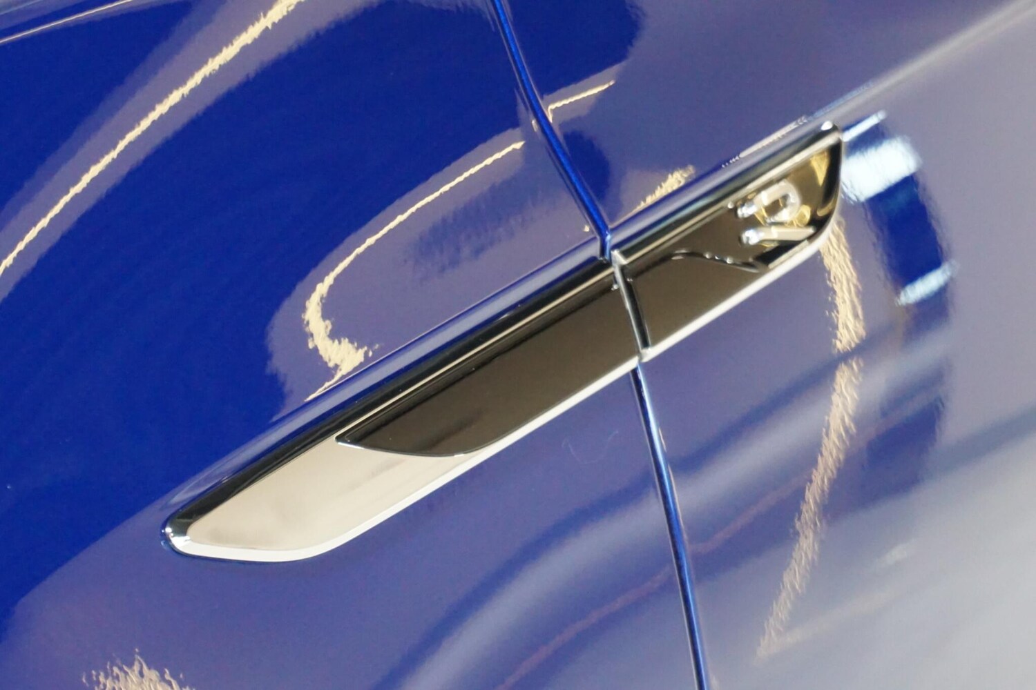 Used Volkswagen Touareg for sale - 77671318: Photo 85