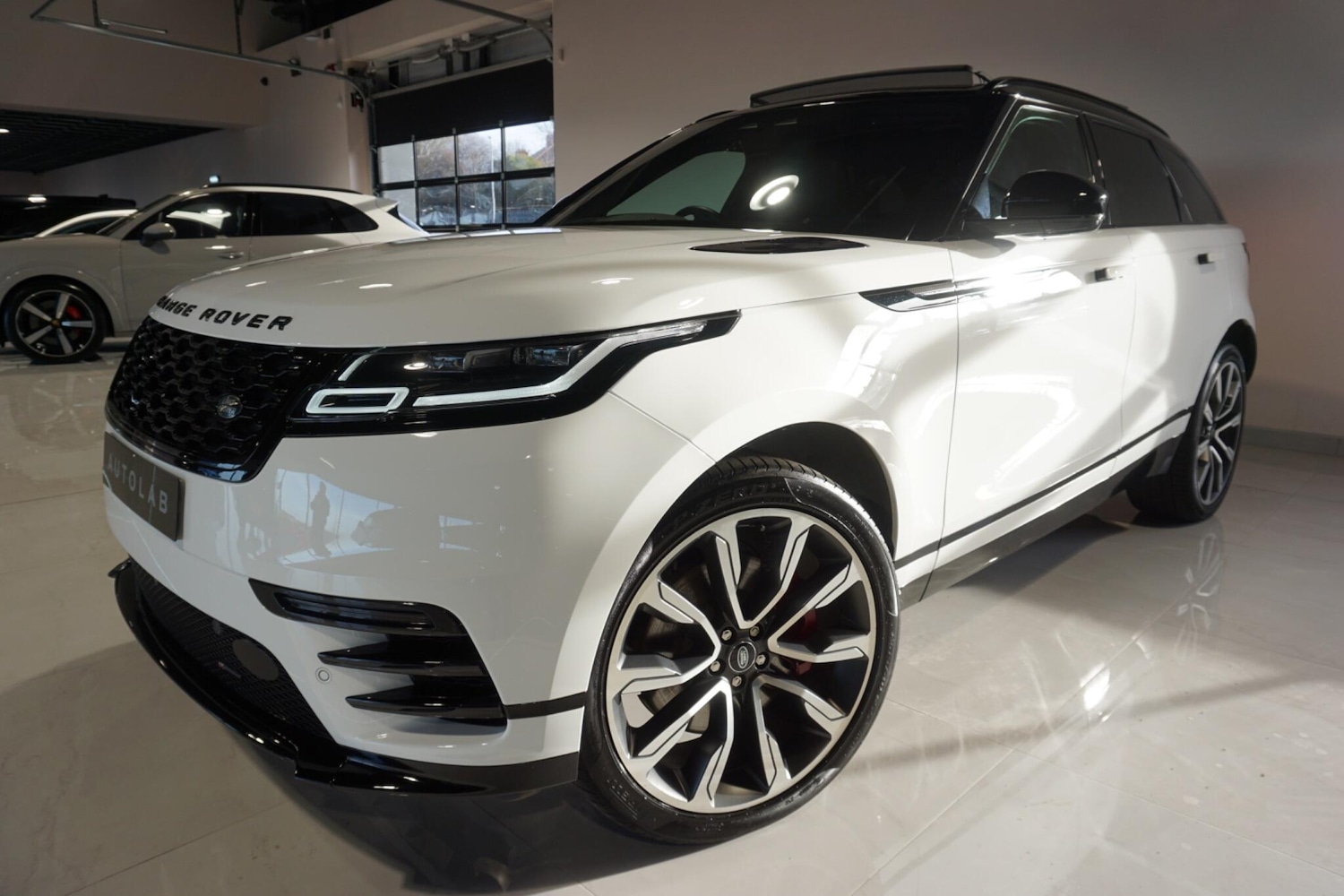 Used Land Rover Range Rover Velar 2023 for sale - 76913821: Photo 24