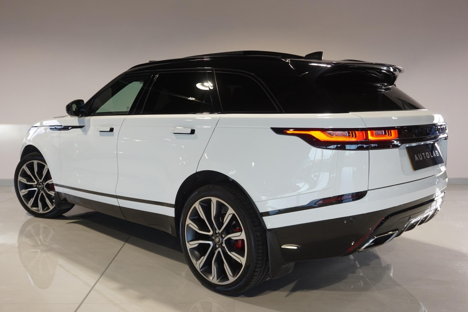 Used Land Rover Range Rover Velar 2023 for sale - 76913821: Photo 25