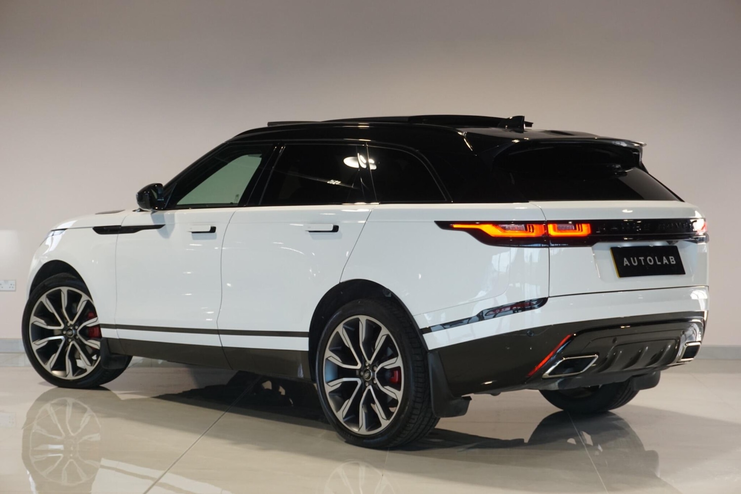 Used Land Rover Range Rover Velar 2023 for sale - 76913821: Photo 38