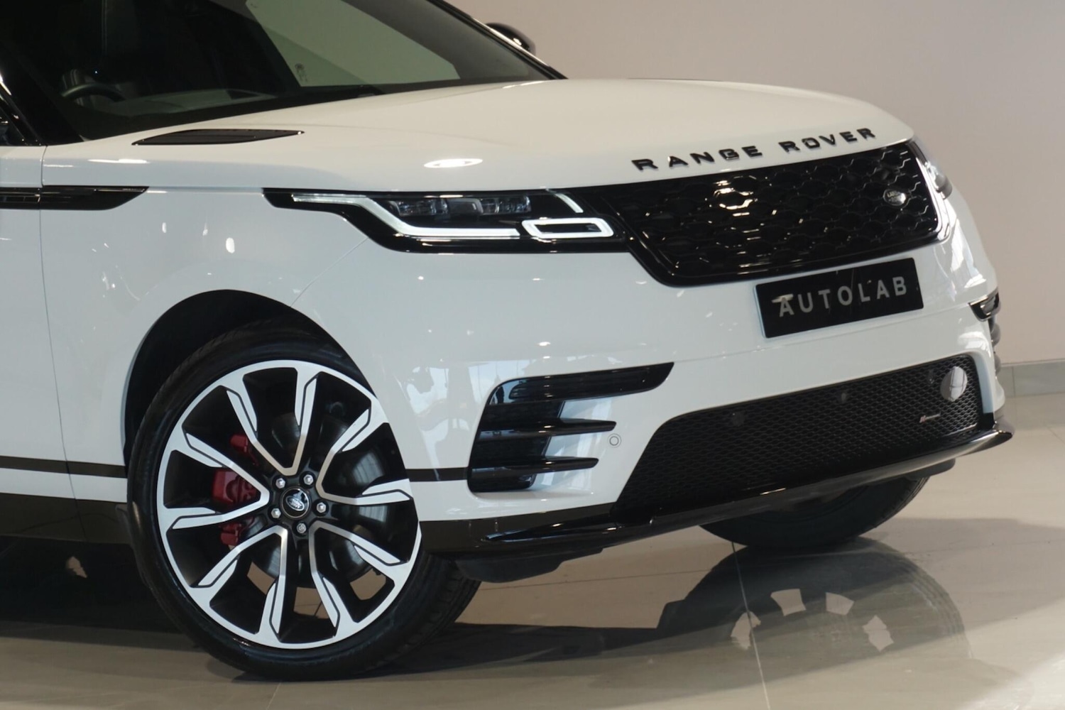 Used Land Rover Range Rover Velar 2023 for sale - 76913821: Photo 39