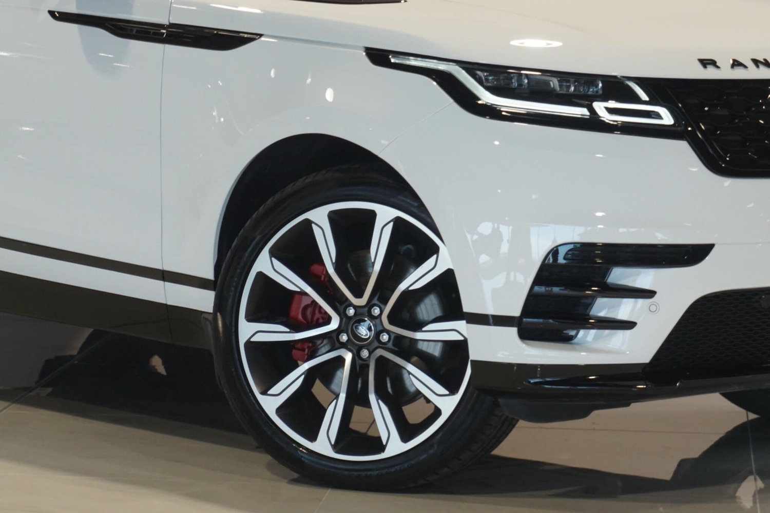 Used Land Rover Range Rover Velar 2023 for sale - 76913821: Photo 45