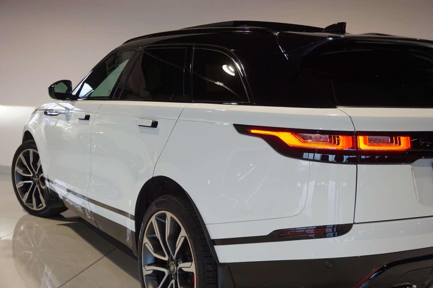 Used Land Rover Range Rover Velar 2023 for sale - 76913821: Photo 50