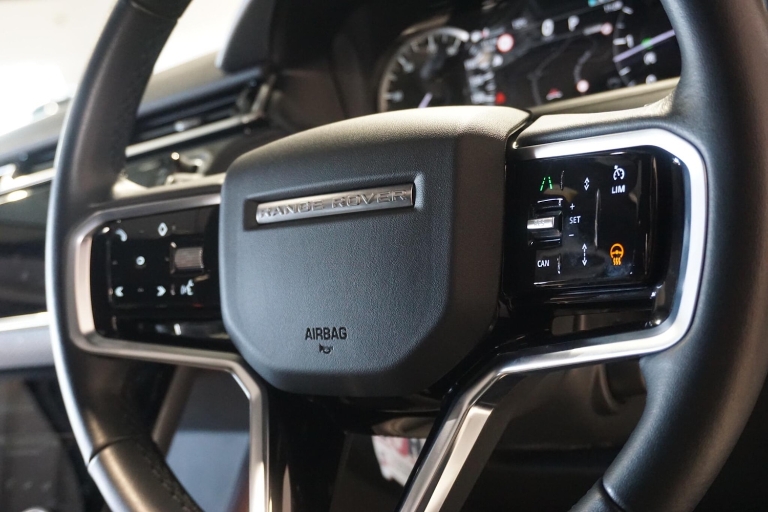 Used Land Rover Range Rover Velar 2023 for sale - 76913821: Photo 57