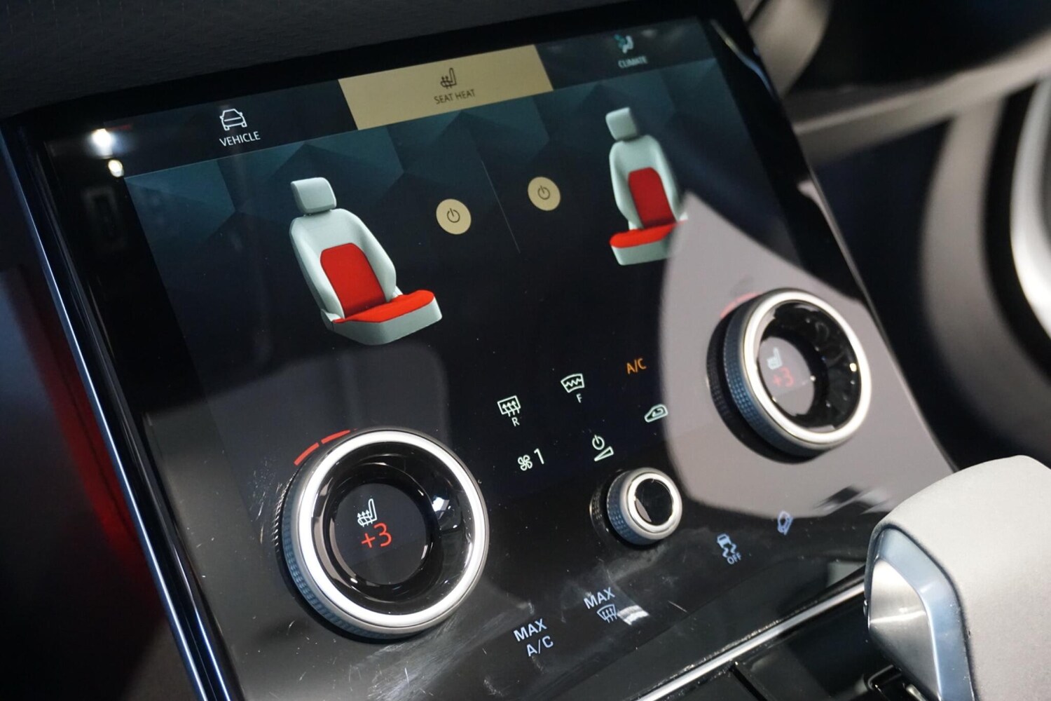 Used Land Rover Range Rover Velar 2023 for sale - 76913821: Photo 62