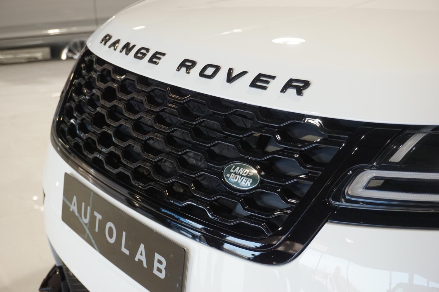 Used Land Rover Range Rover Velar 2023 for sale - 76913821: Photo 73