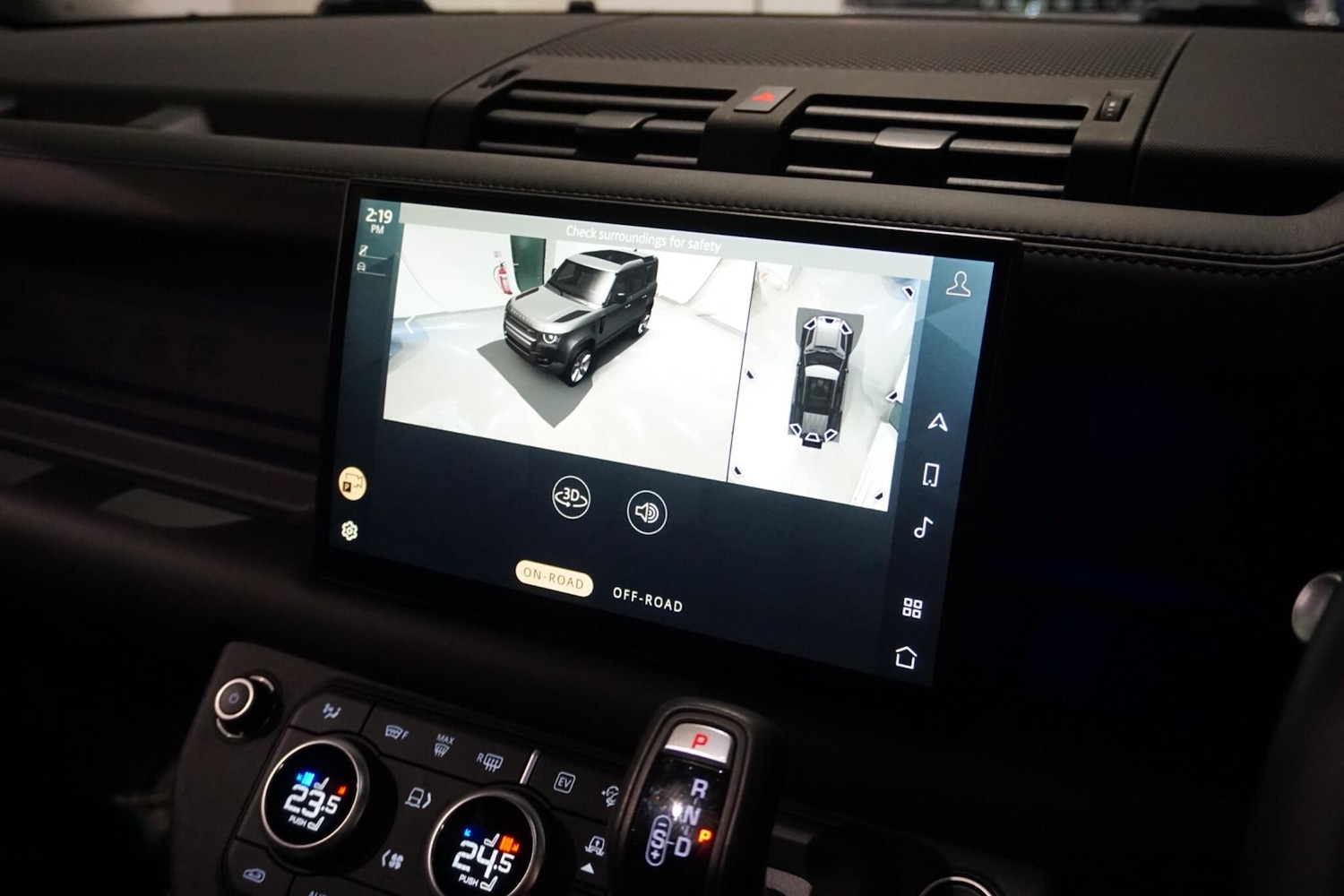 Used Land Rover Defender 110 for sale - 76476479: Photo 18