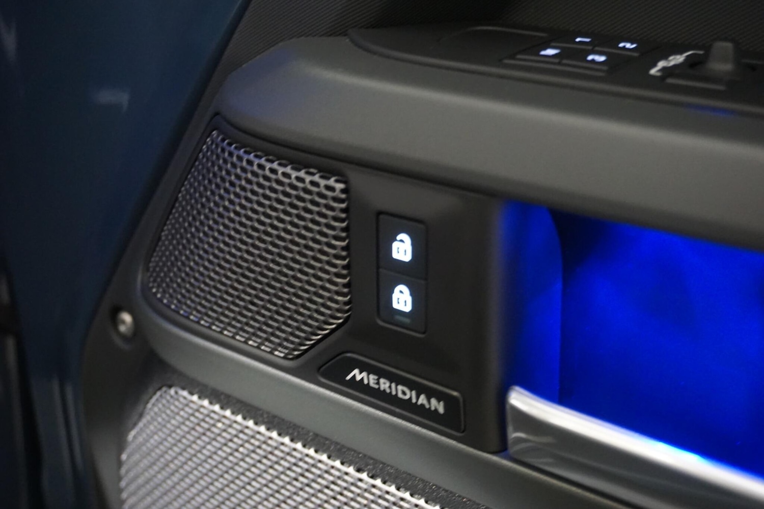 Used Land Rover Defender 110 for sale - 76476479: Photo 22