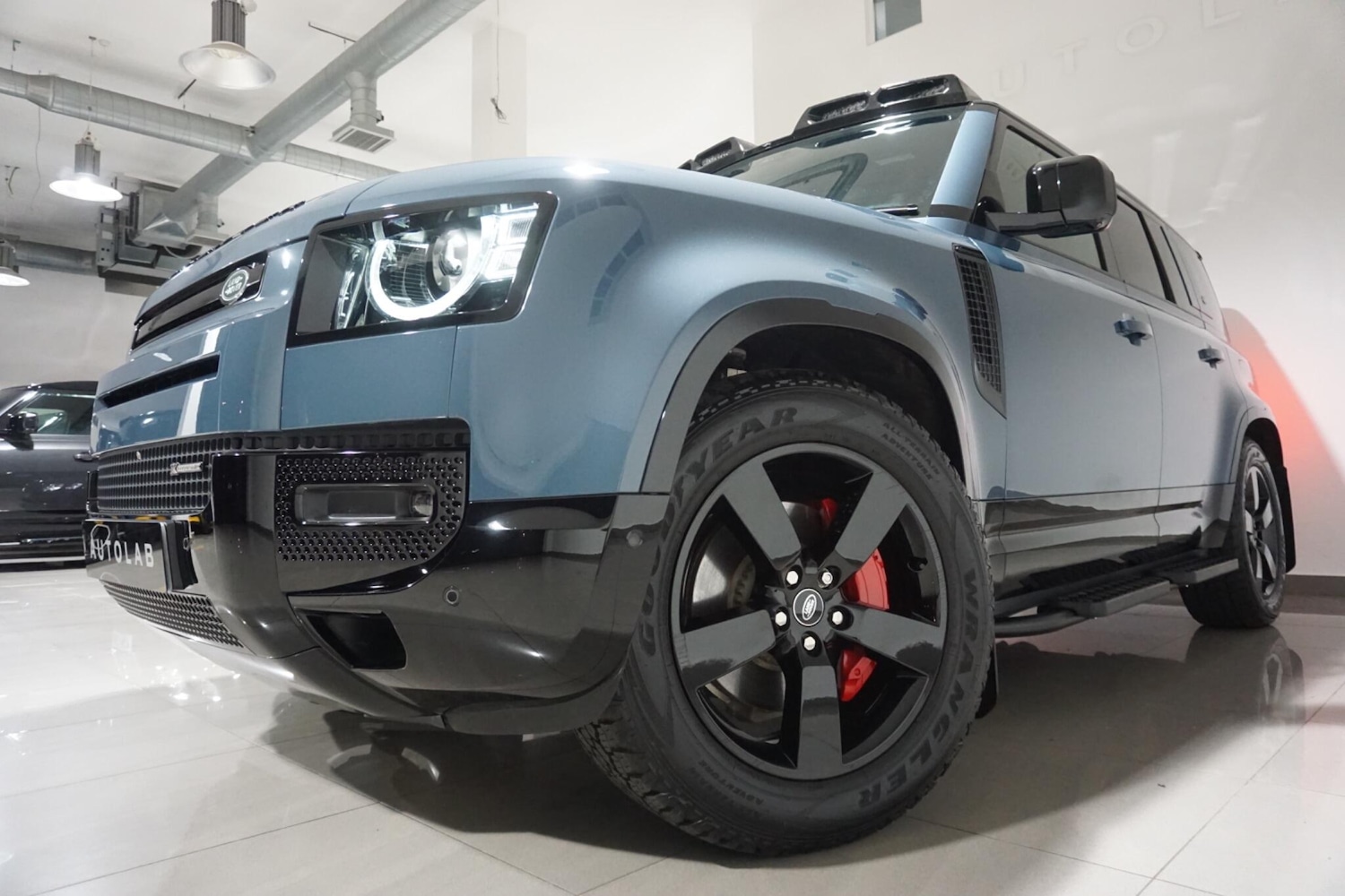 Used Land Rover Defender 110 for sale - 76476479: Photo 33