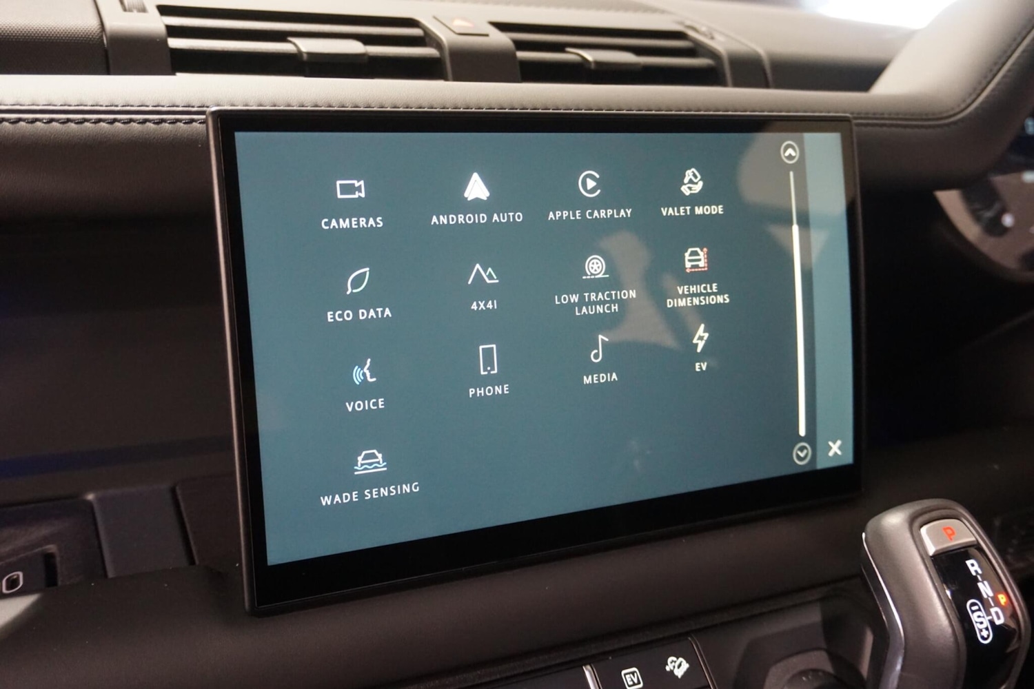 Used Land Rover Defender 110 for sale - 76476479: Photo 64