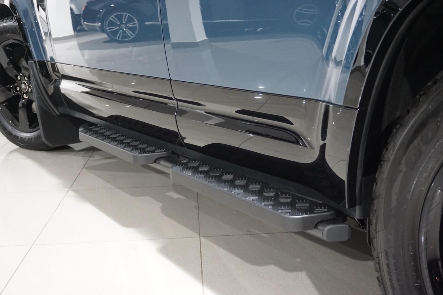 Used Land Rover Defender 110 for sale - 76476479: Photo 74