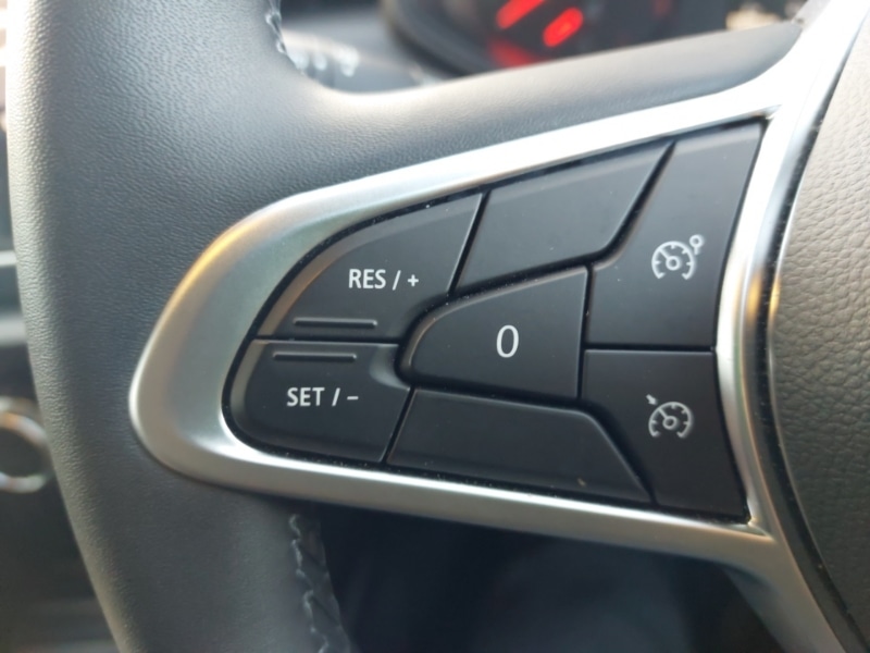 Used Renault Clio 2021 for sale - 77690109: Photo 14