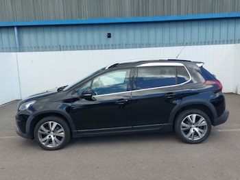 Used Peugeot 2008 2017 for sale - 79343289: Photo