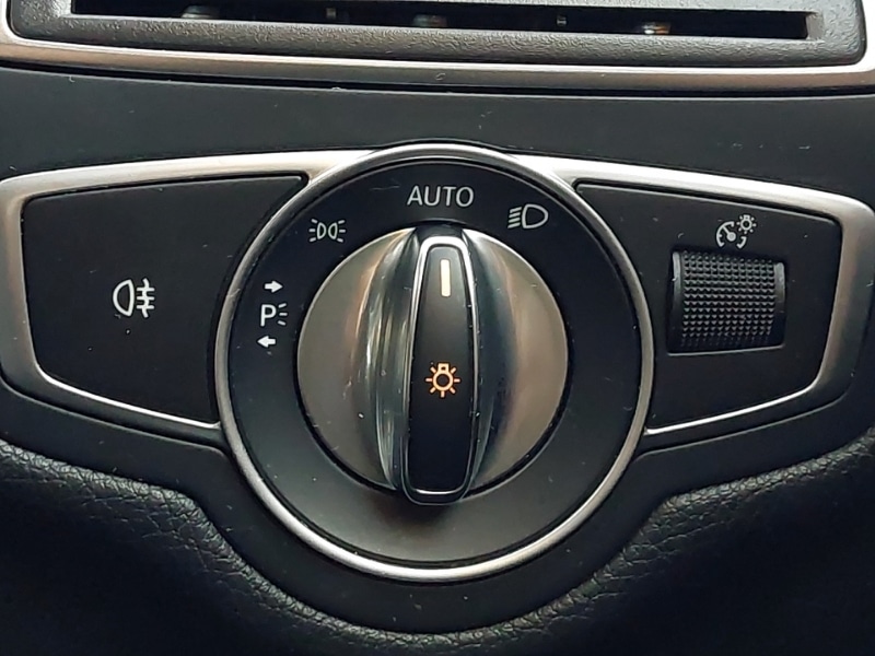 Used Mercedes-Benz C Class 2019 for sale - 76964281: Photo 17