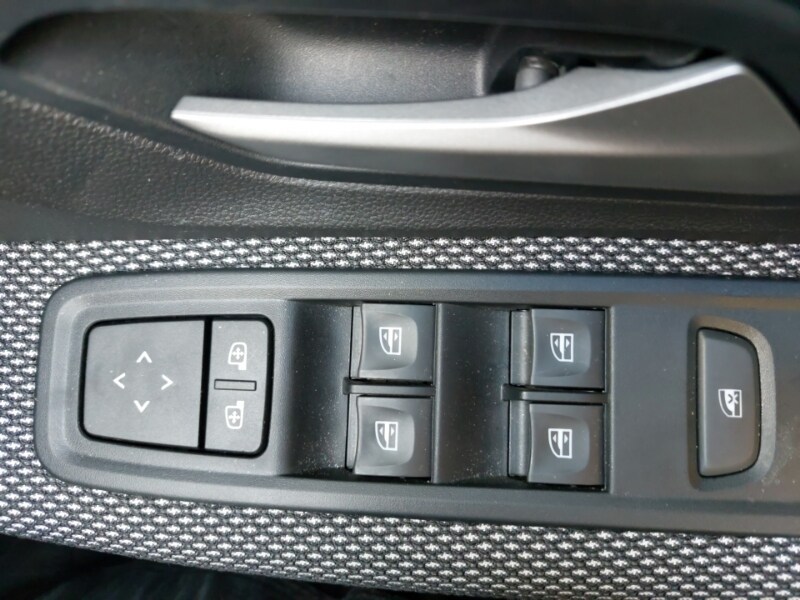 Used Dacia Sandero Stepway 2023 for sale - 77832551: Photo 12