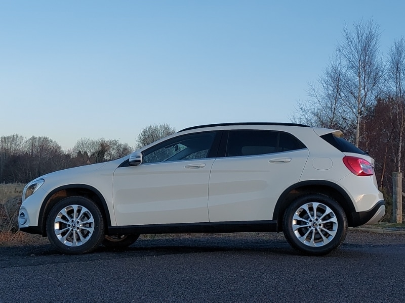 Used Mercedes-Benz GLA 2017 for sale - 76964275: Photo 4