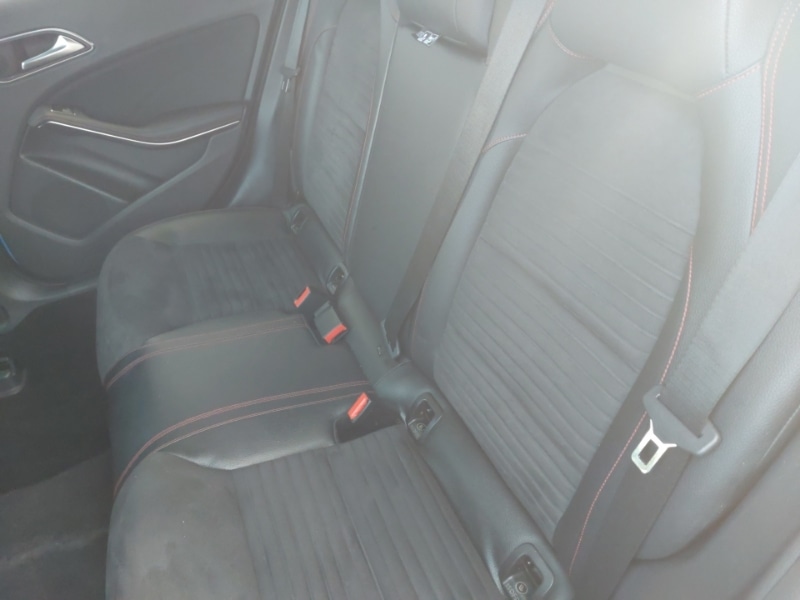 Used Mercedes-Benz A-Class 2015 for sale - 77690139: Photo 6