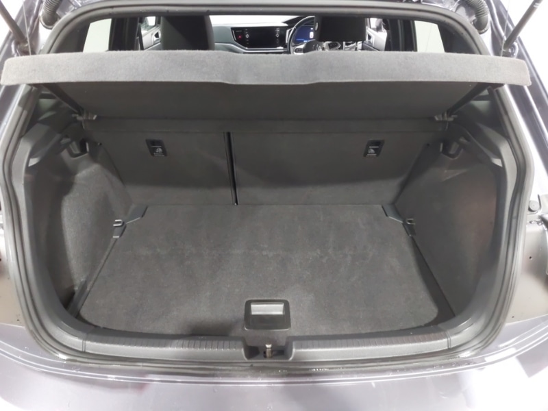 Used Volkswagen Polo 2022 for sale - 77596863: Photo 8