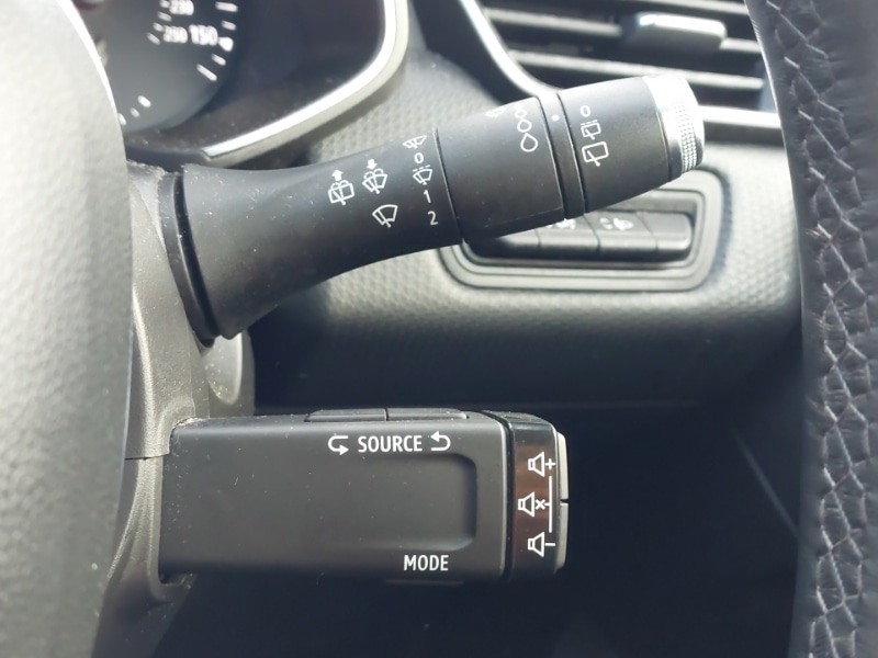 Used Renault Clio 2020 for sale - 76403573: Photo 17