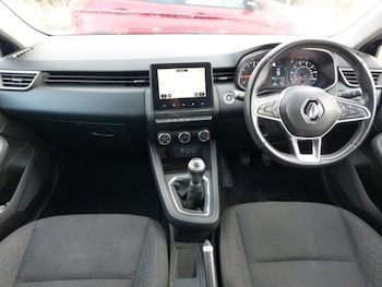 Used Renault Clio 2020 for sale - 76403573: Photo