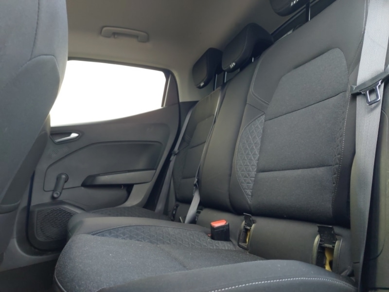 Used Renault Clio 2020 for sale - 76403573: Photo 6