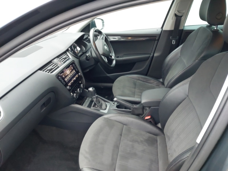 Used Skoda Octavia 2020 for sale - 77531200: Photo 5