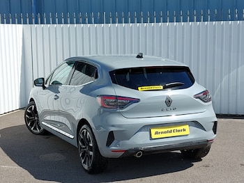 Used Renault Clio 2025 for sale - 79101524: Photo