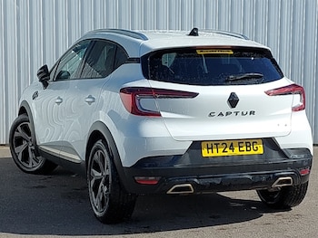 Used Renault Captur 2024 for sale - 78225083: Photo