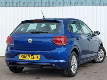 Used Volkswagen Polo 2018 for sale - 75914382: Photo