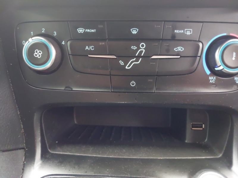 Used Ford Focus 2018 for sale - 77433612: Photo 19