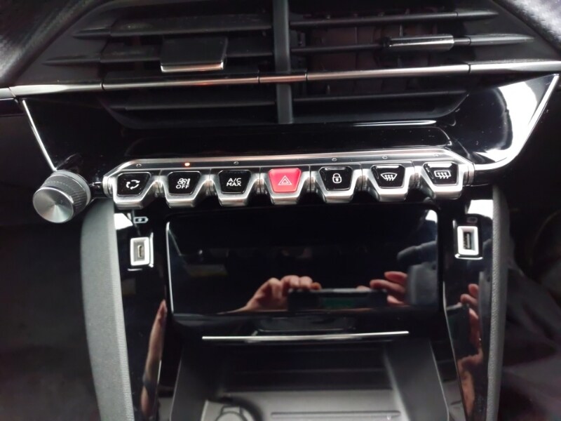 Used Peugeot 2008 2023 for sale - 77509193: Photo 16