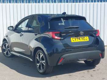 Used Toyota Yaris 2024 for sale - 74744754: Photo