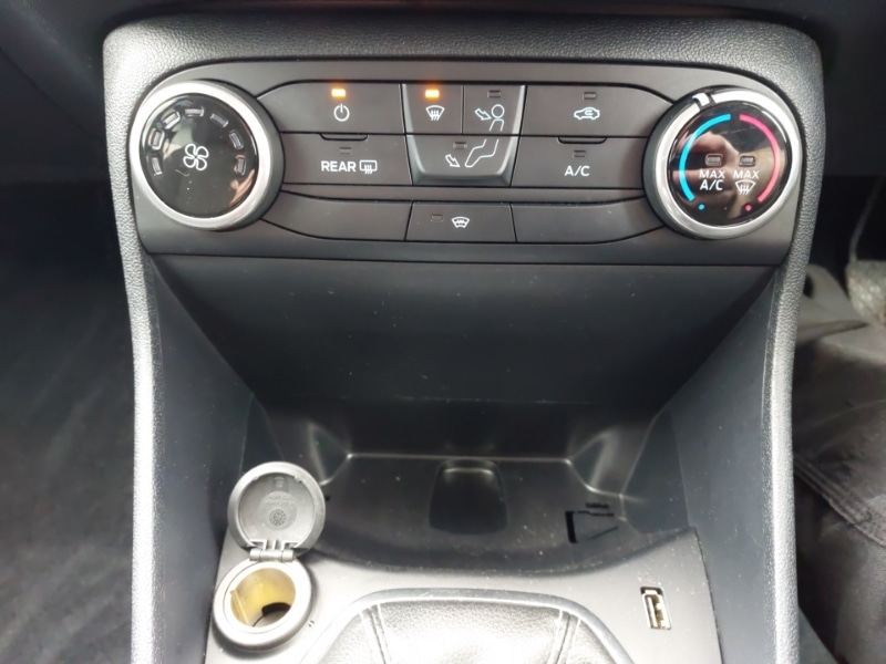 Used Ford Fiesta 2020 for sale - 78203257: Photo 18