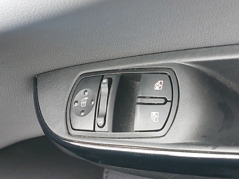 Used Vauxhall Corsa 2017 for sale - 76493189: Photo 13