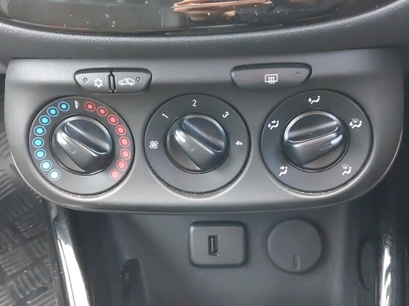 Used Vauxhall Corsa 2017 for sale - 76493189: Photo 18