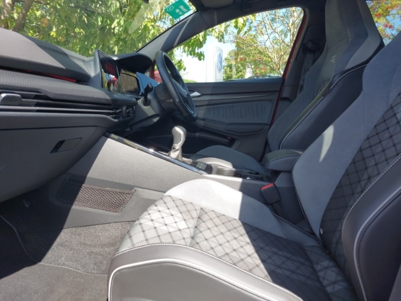 Used Volkswagen Golf 2023 for sale - 76199220: Photo 5
