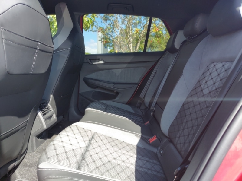 Used Volkswagen Golf 2023 for sale - 76199220: Photo 6