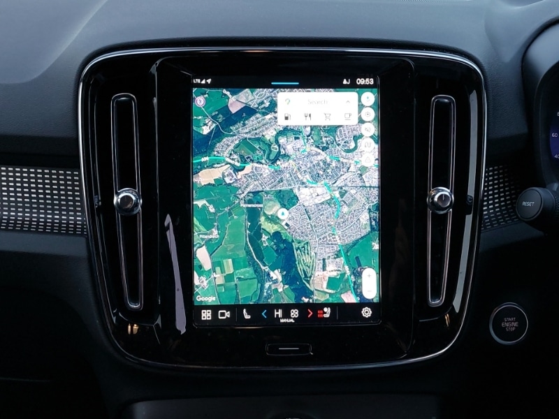 Used Volvo XC40 2024 for sale - 76920222: Photo 11